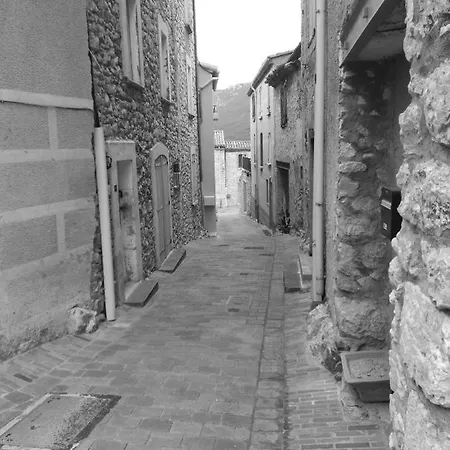 Les Lavandes Guest house